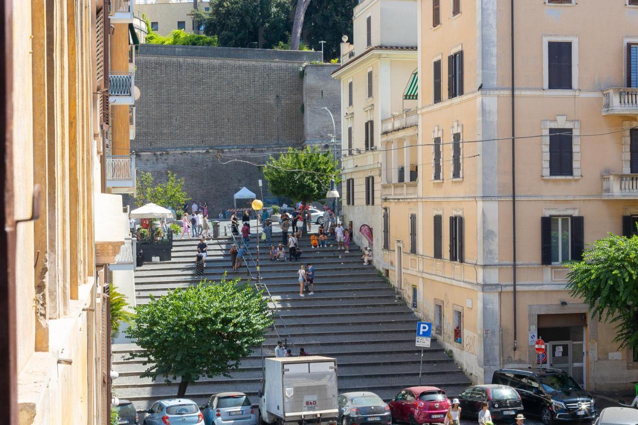 Vatican Museum By Rental In 로마 외부 사진